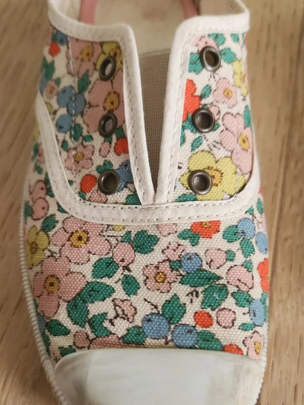 Kids Floral Slip-On Canvas Shoes - Pink Multicolor